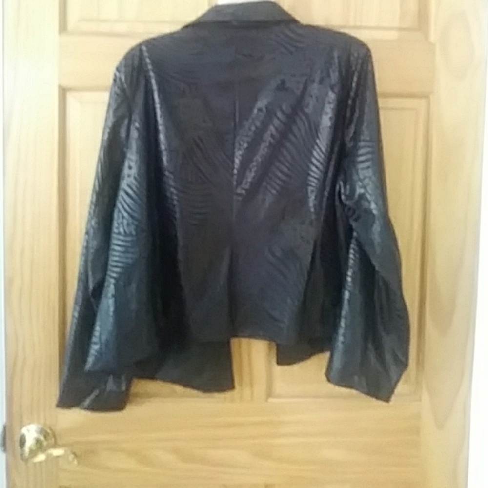 Jacket - Picture 3 of 3